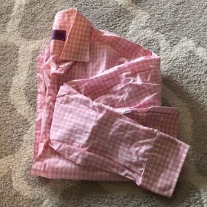 Light pink Gingham button down excellent condition